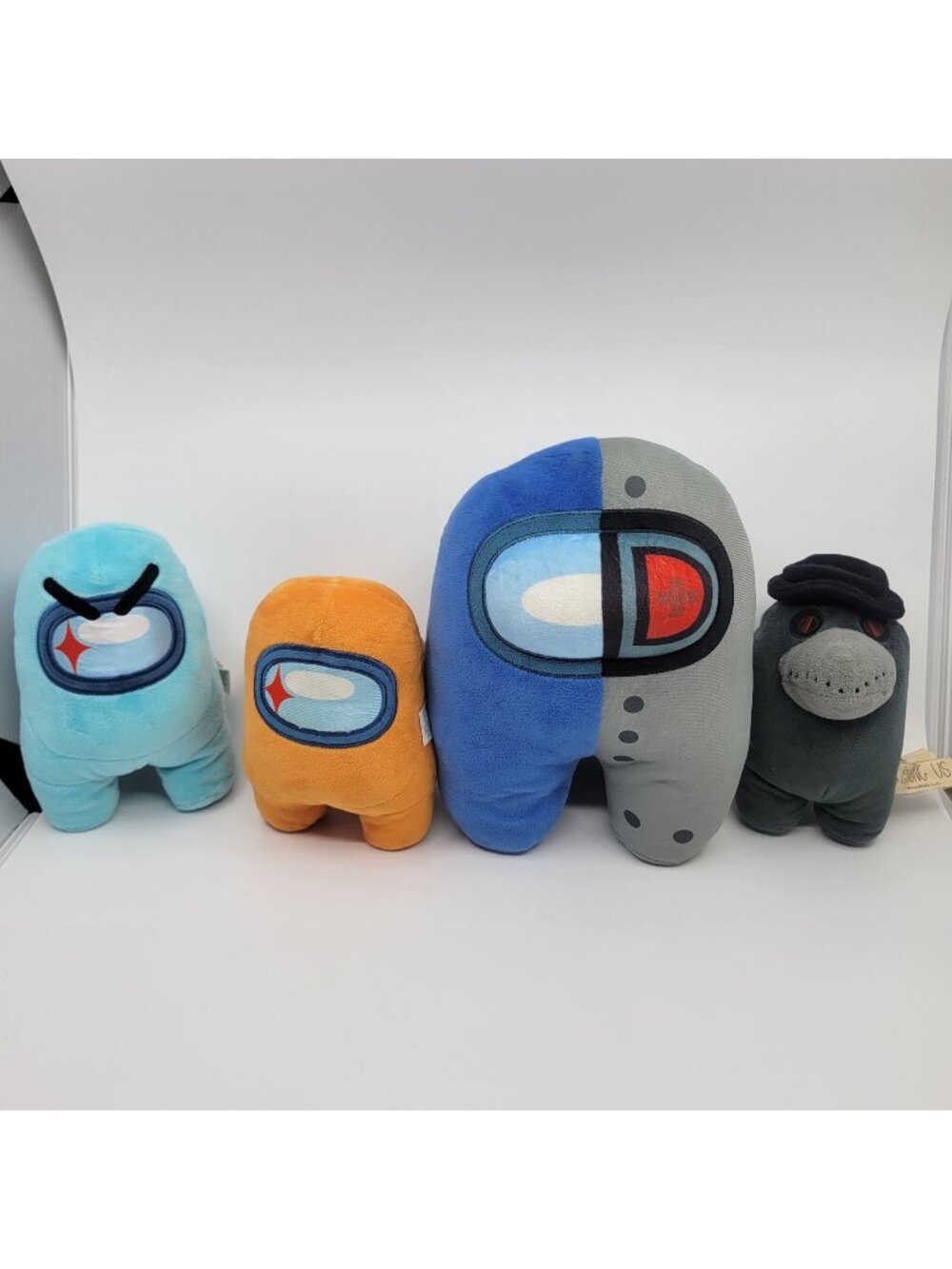 Toikido Among Us Crewmate Plush Lot - Plague & Cyan Blue Egg
